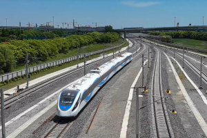 shanghai-airport-link-line-train