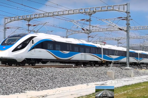 shanghai-suburban-railway-train